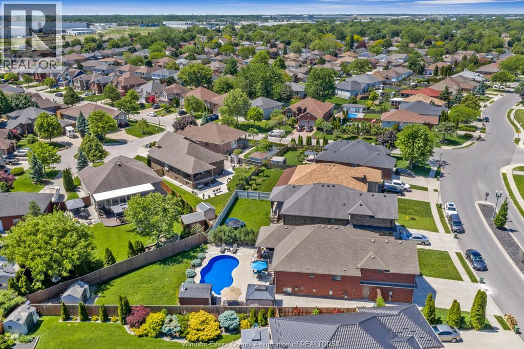 3939 WILDWOOD DRIVE - 46