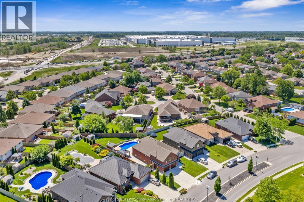 3939 WILDWOOD DRIVE - 48