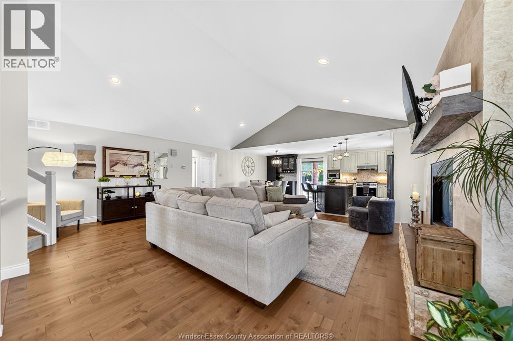 3939 WILDWOOD DRIVE - 7