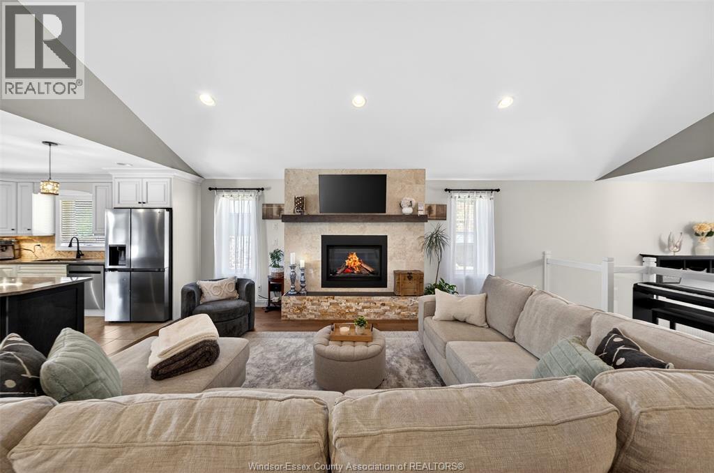 3939 WILDWOOD DRIVE - 9