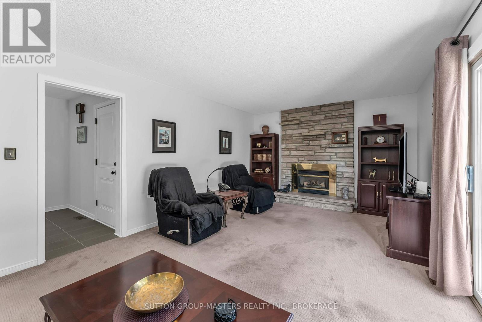 883 LUDGATE CRESCENT - 19