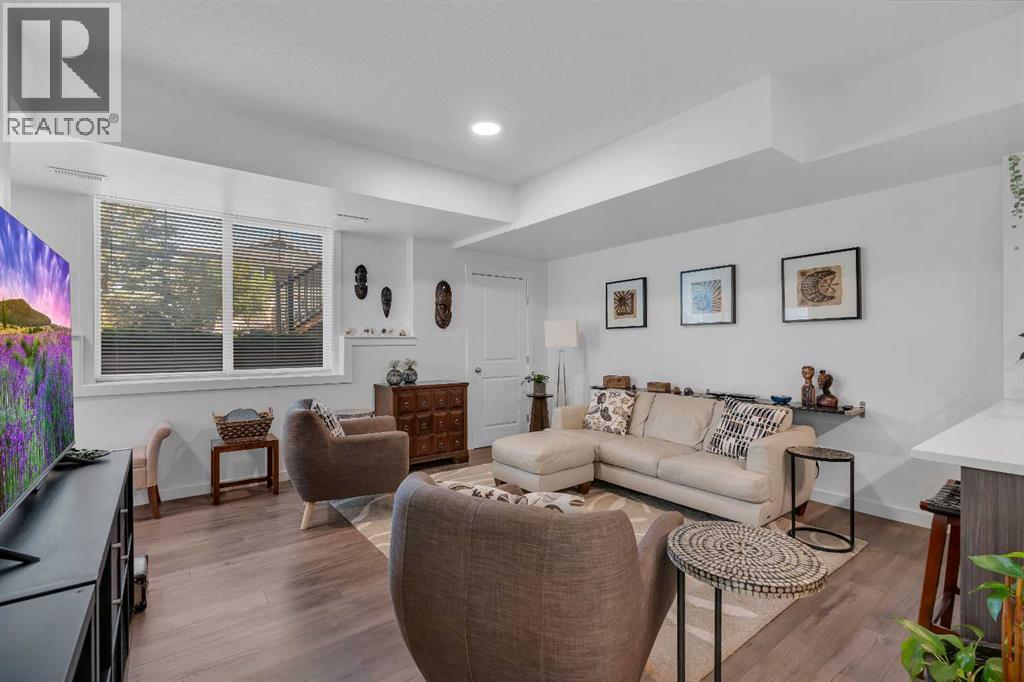 #236 300 Marina Drive - Image 11