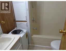 1652 Puddicombe Road Unit# 422, New Hamburg, ON N3A2Z4 Photo 12