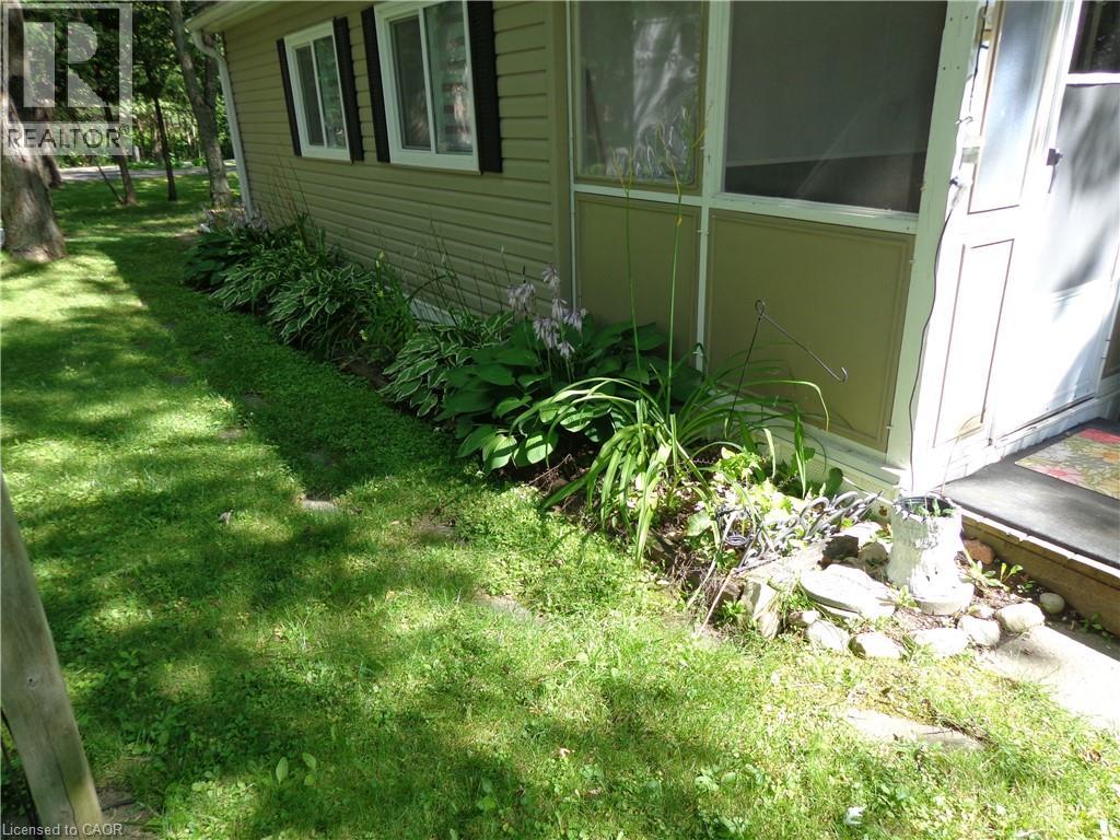 #422 1652 PUDDICOMBE Road - 3