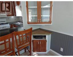 1652 Puddicombe Road Unit# 422, New Hamburg, ON N3A2Z4 Photo 10