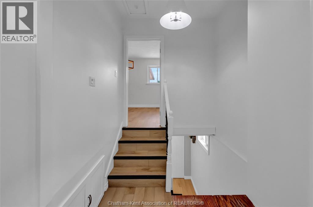 59 Wiltshire DRIVE - 34