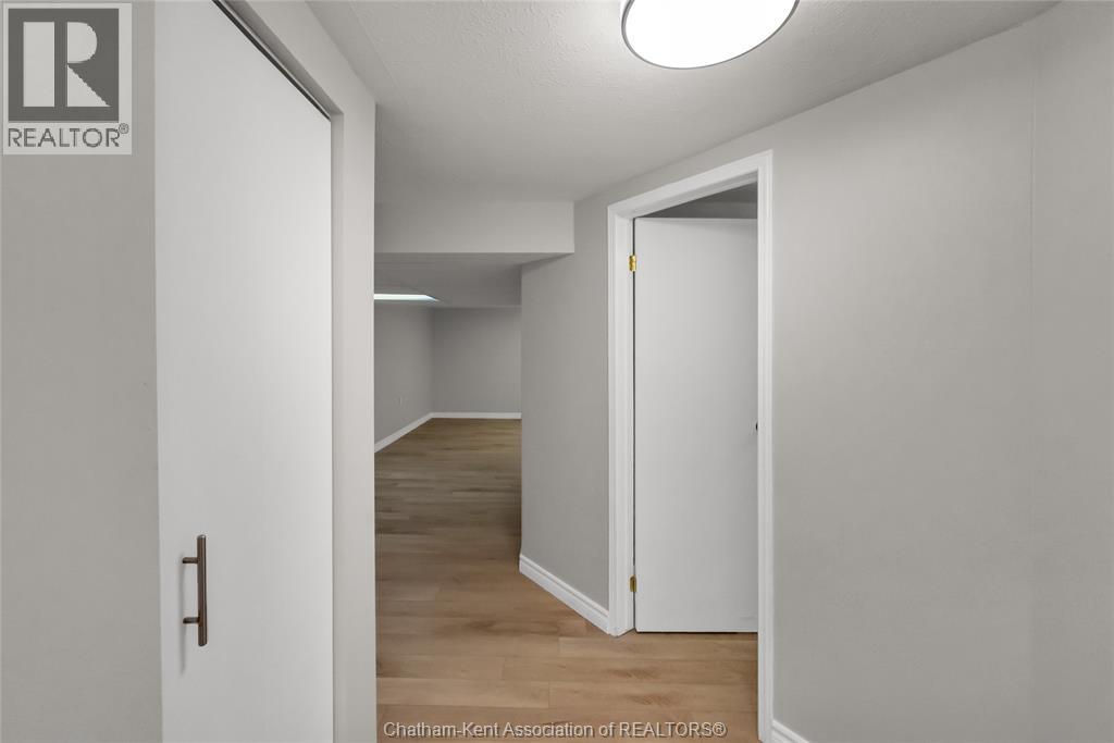 59 Wiltshire DRIVE - 37