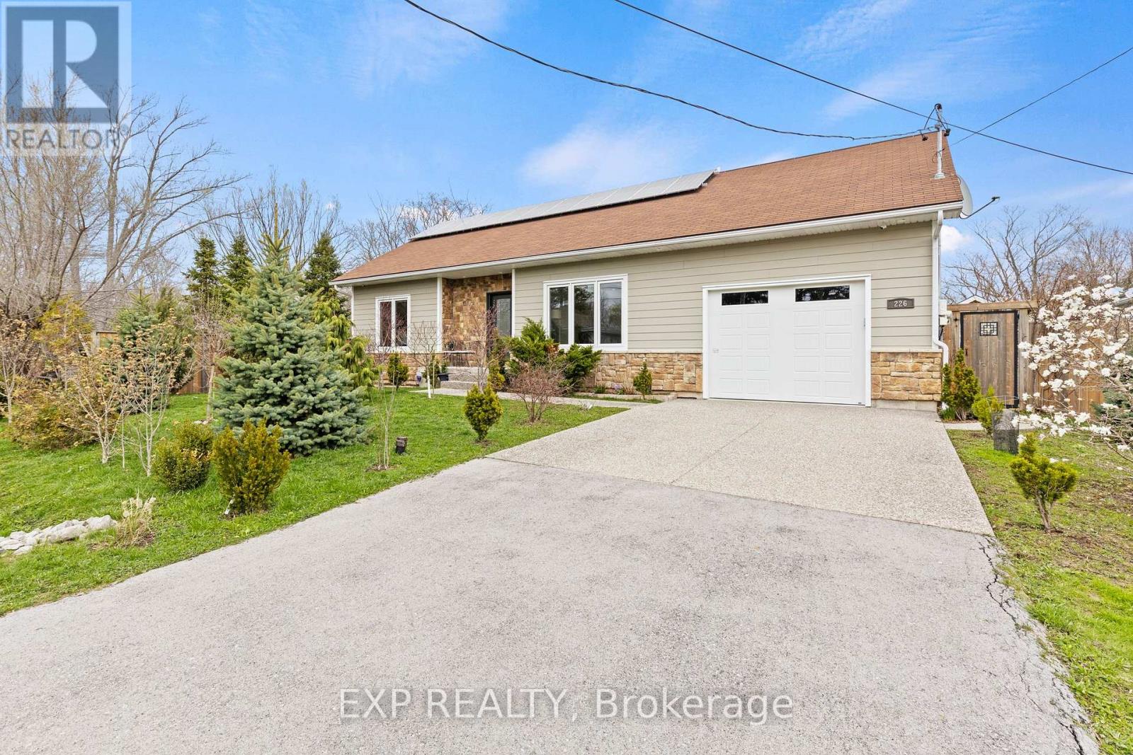 226 WESTWOOD AVENUE - 2