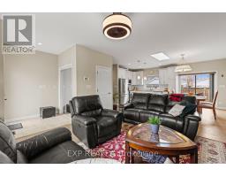 Foyer - 226 Westwood Avenue, Fort Erie, ON L0S1B0 Photo 8