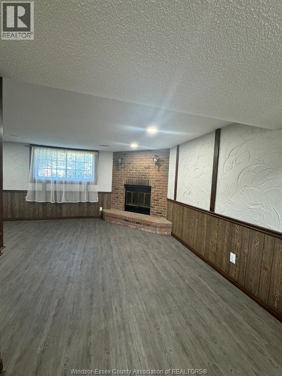 1860 Service ROAD - 23