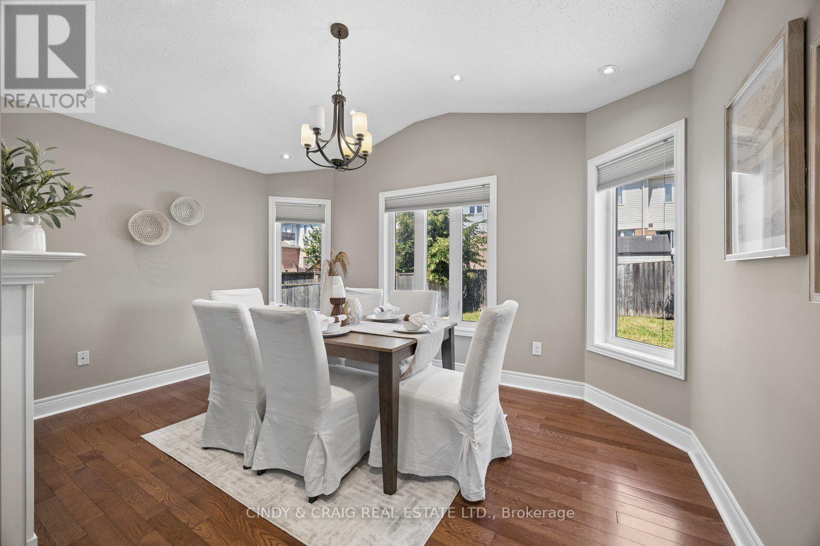 82 DEWELL CRESCENT - 6