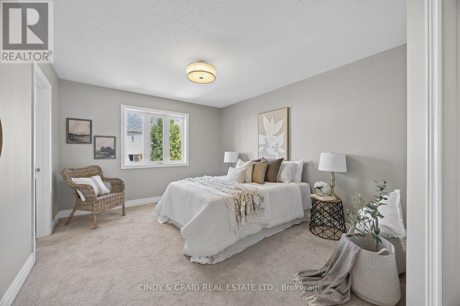 82 DEWELL CRESCENT - 10