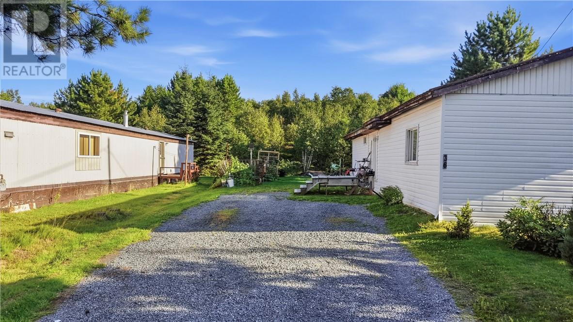 36 Dryden Road E - 17