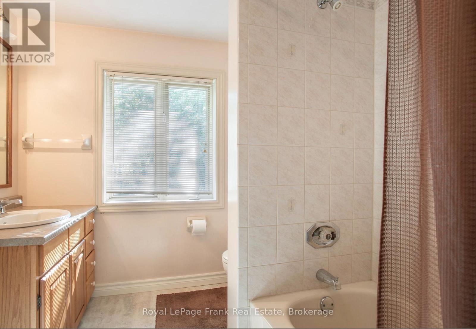 14125 REGIONAL RD 57 - Image 24