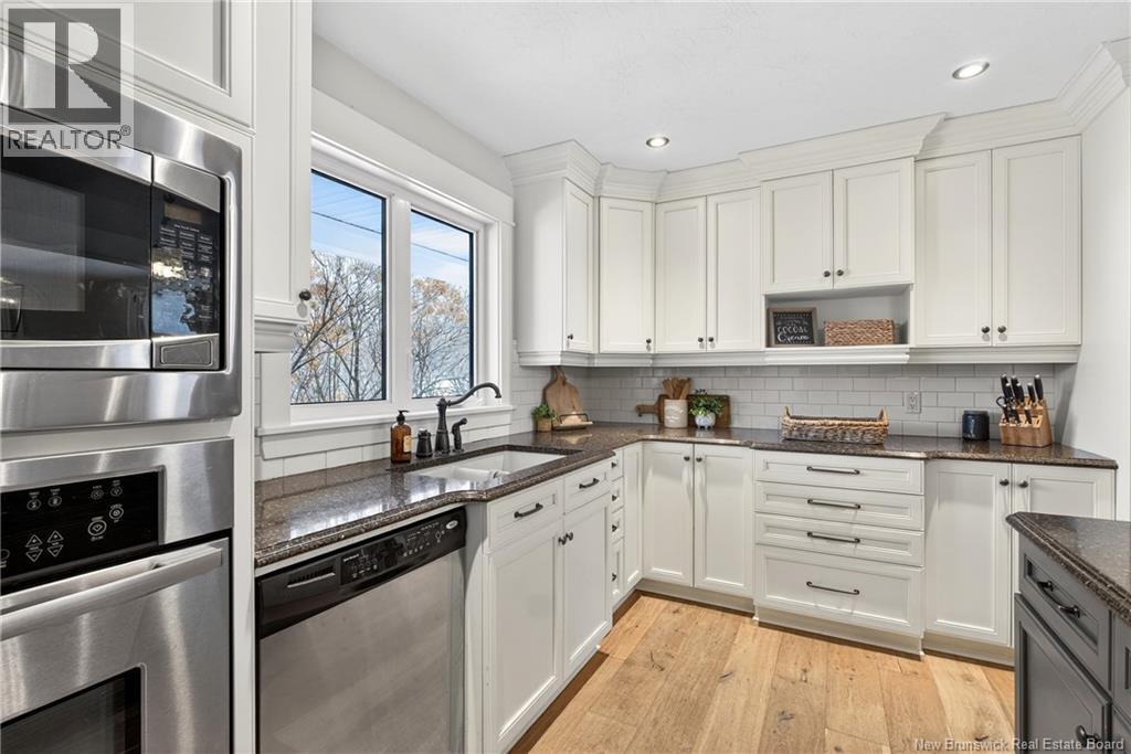 117 Beausejour Street - 16
