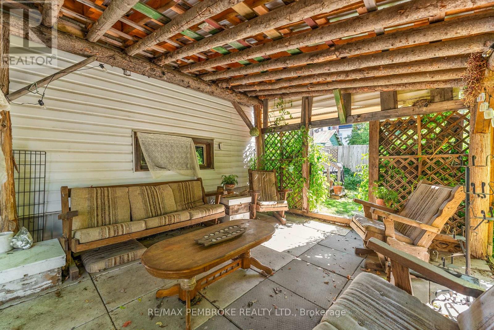 570 EGANVILLE ROAD - 37