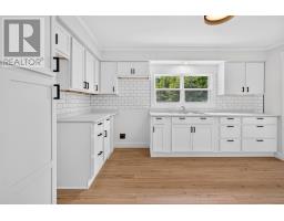 12 Yetmans Lane thumbnail 11