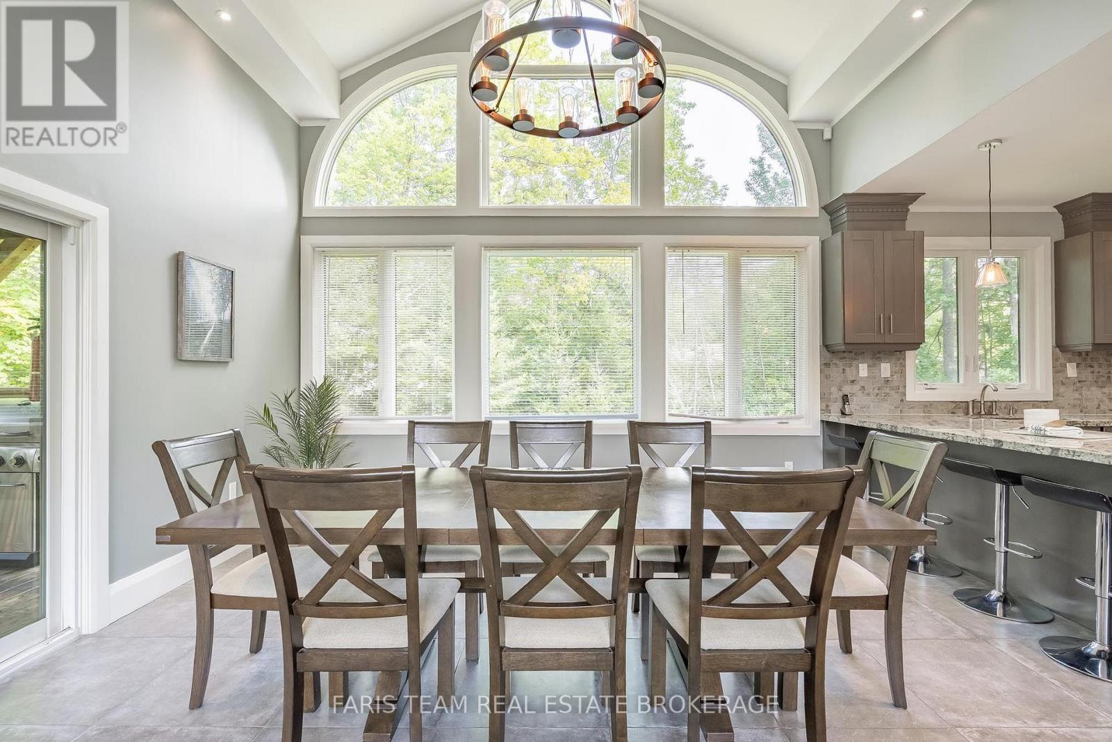 7 DUQUETTE COURT - 11