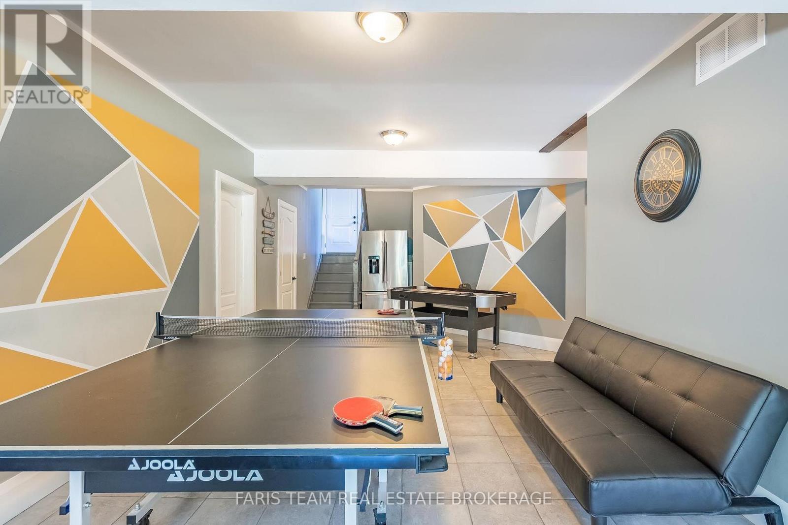 7 DUQUETTE COURT - 29