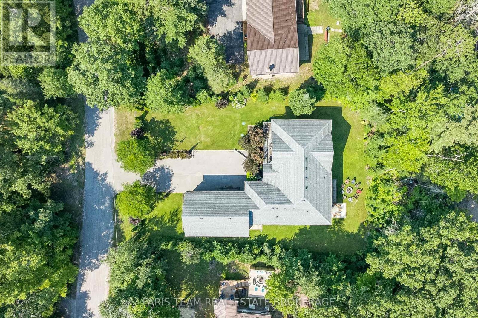 7 DUQUETTE COURT - 46