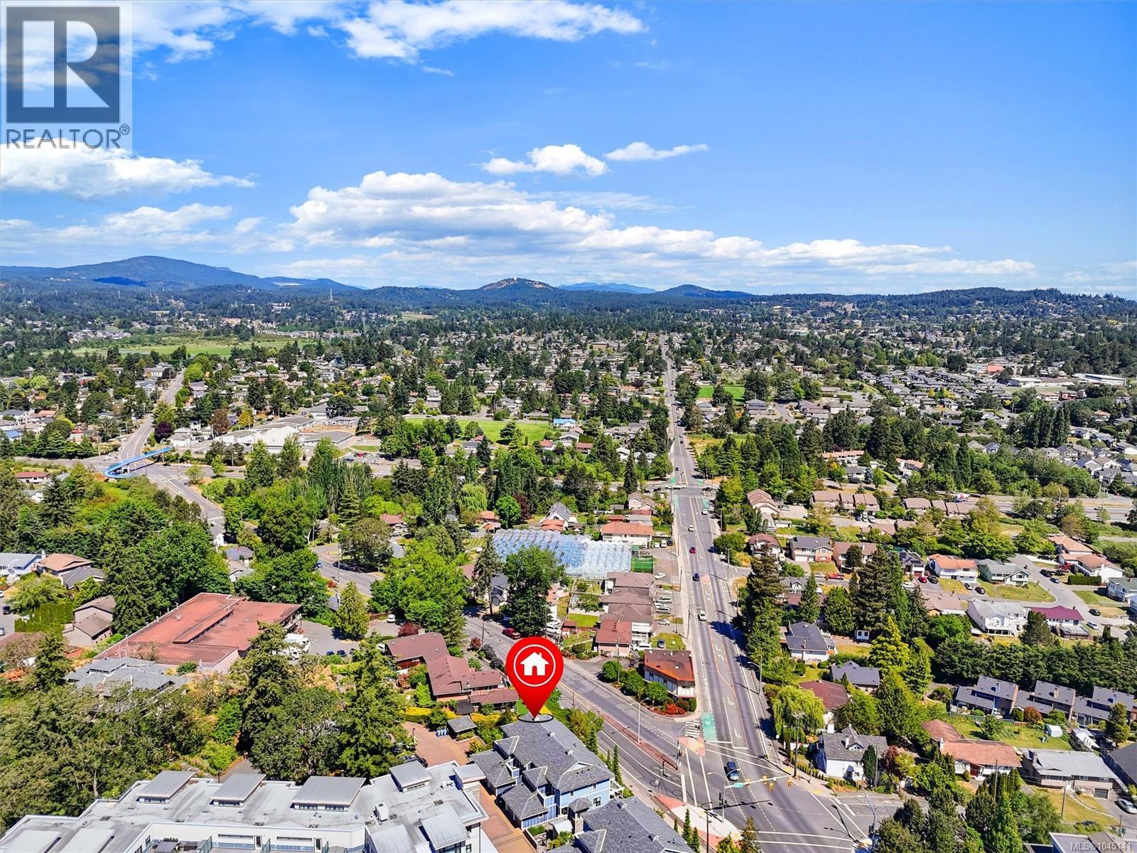 #101 3916 Carey Rd - Image 36