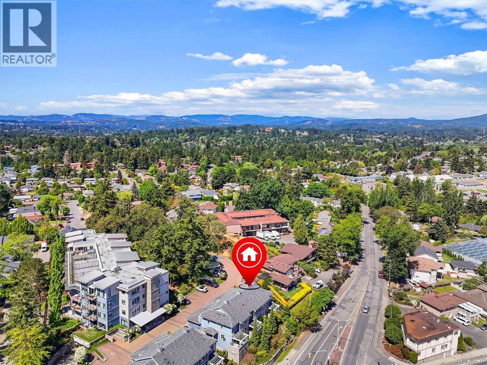 #101 3916 Carey Rd - Image 4