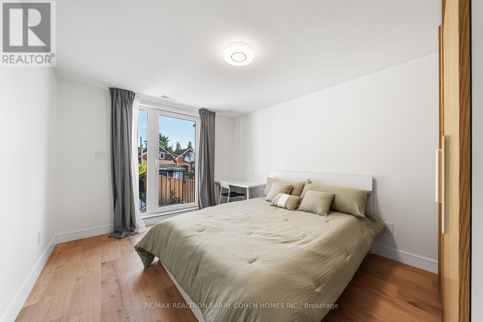 33 LANARK AVENUE - Image 31