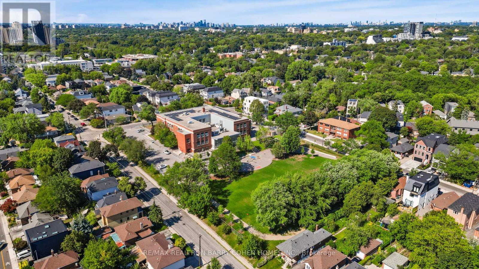 33 LANARK AVENUE - 45