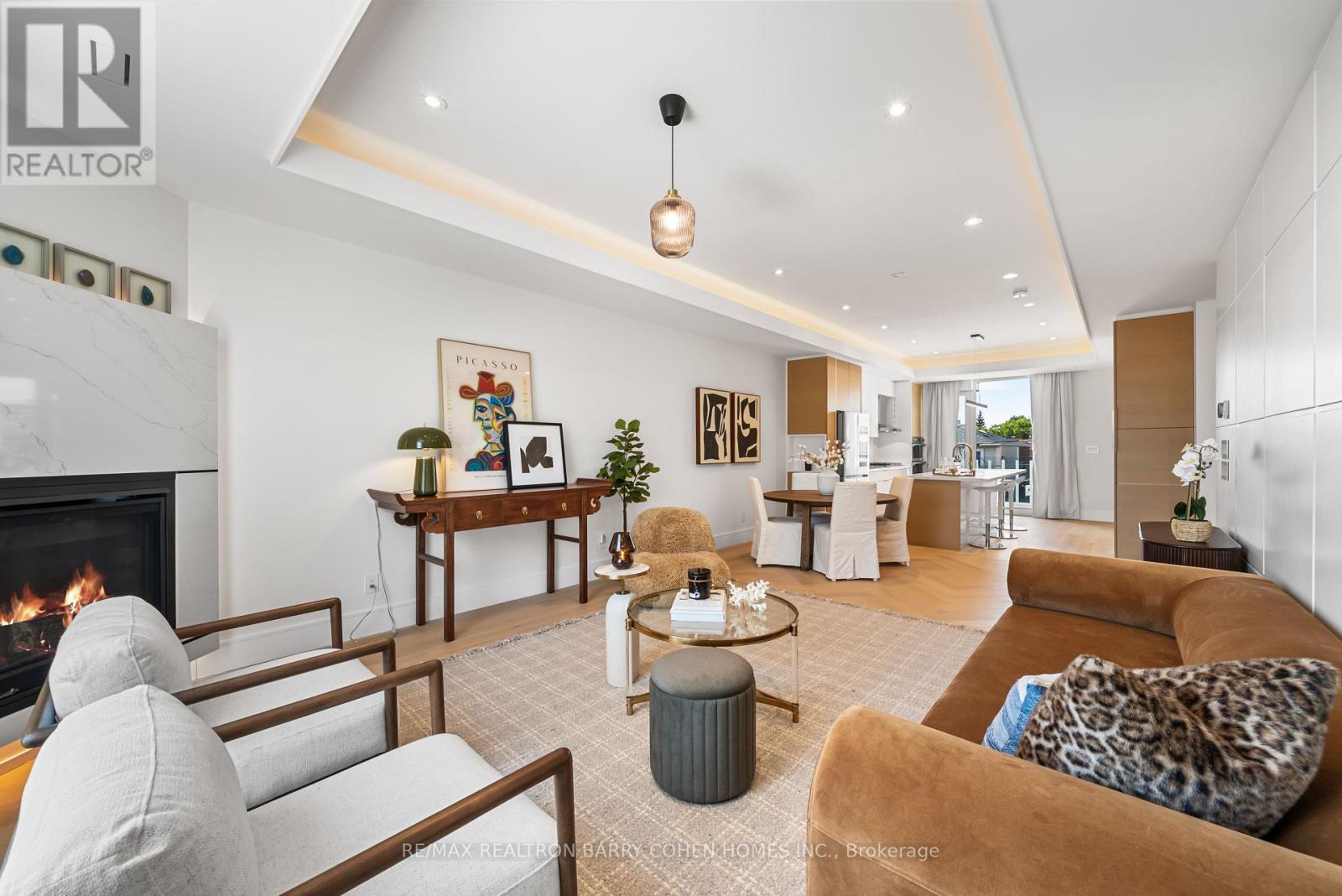 33 LANARK AVENUE - 6