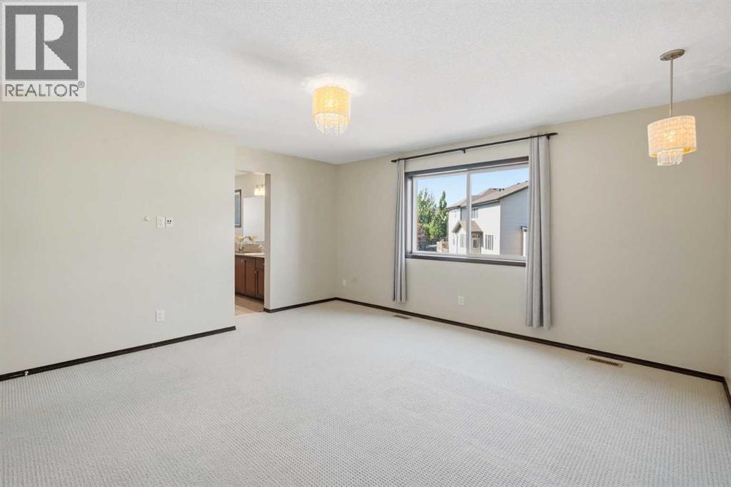 691 Panamount Boulevard NW - Image 20
