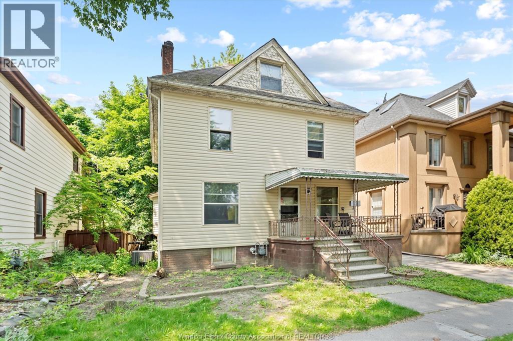 691 WINDERMERE ROAD - 2