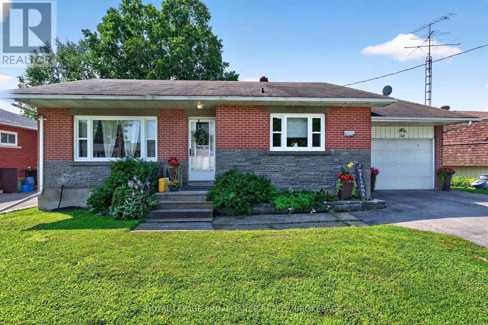 26 MCLEAN BOULEVARD - 3
