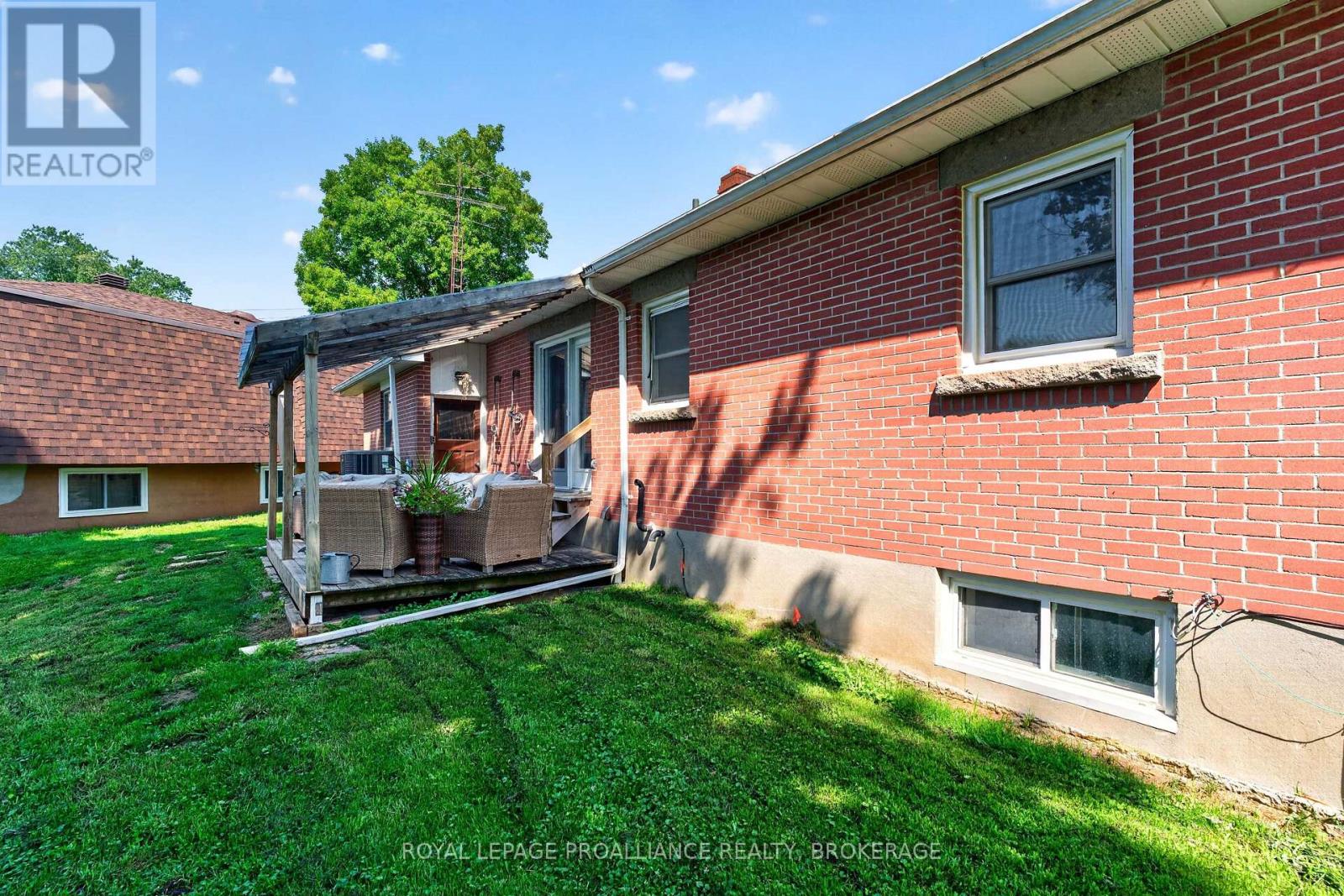 26 MCLEAN BOULEVARD - Image 4