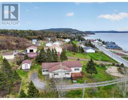 64 Main Road thumbnail 40