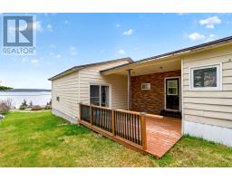 64 Main Road thumbnail 34