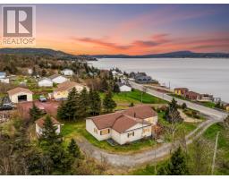 64 Main Road thumbnail 43