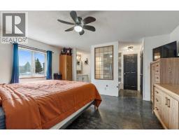 10 Auttreaux Drive, Whitecourt, AB T7S1C8 Photo 10