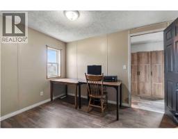 10 Auttreaux Drive, Whitecourt, AB T7S1C8 Photo 21