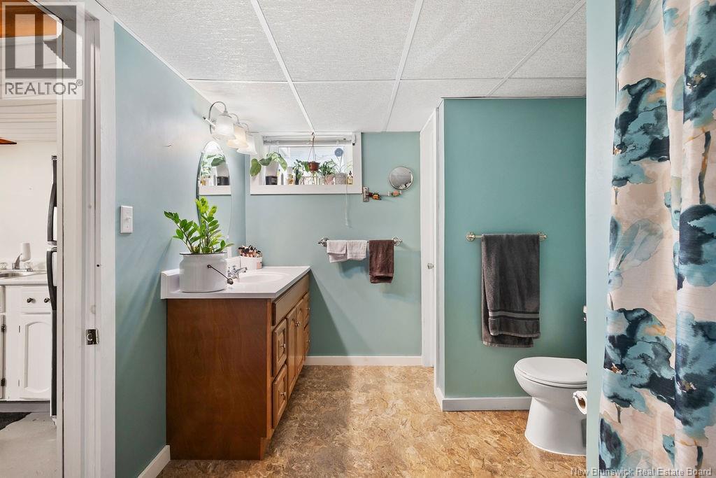 260 Radio Street - Image 32