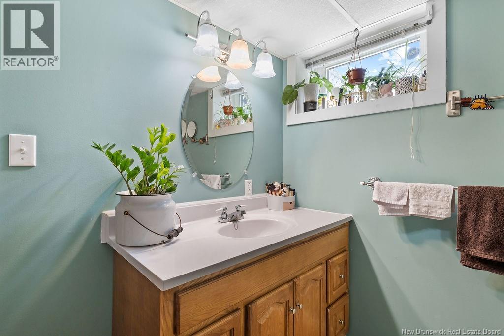 260 Radio Street - Image 33