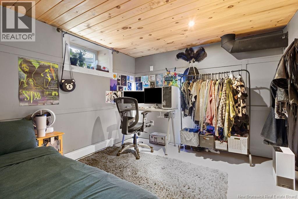 260 Radio Street - Image 36