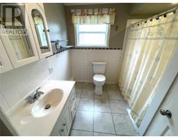 5 Lind Avenue thumbnail 14