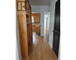 26 Riverside Road West thumbnail 14