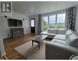 26 Riverside Road West thumbnail 5