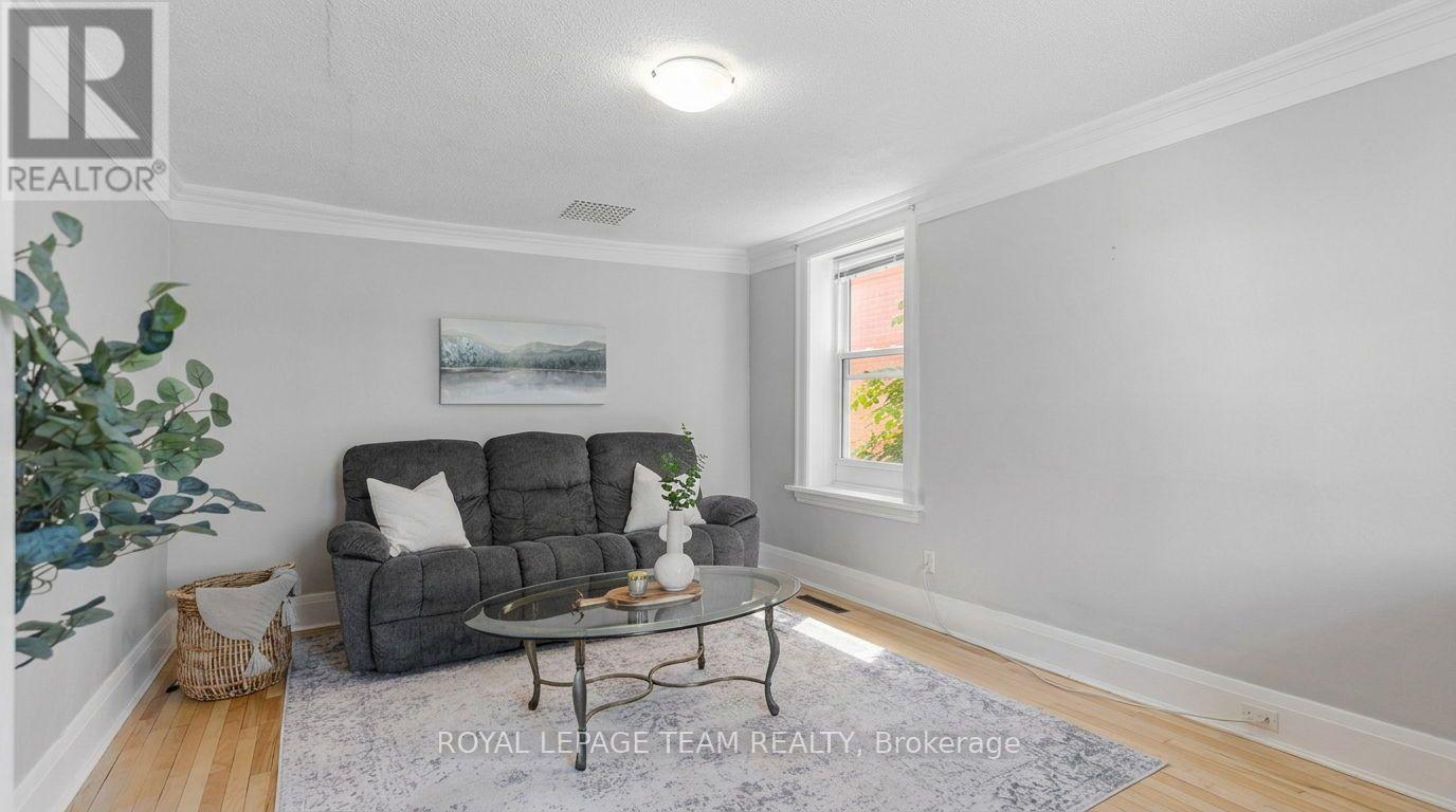 79 MUTUAL AVENUE - 14
