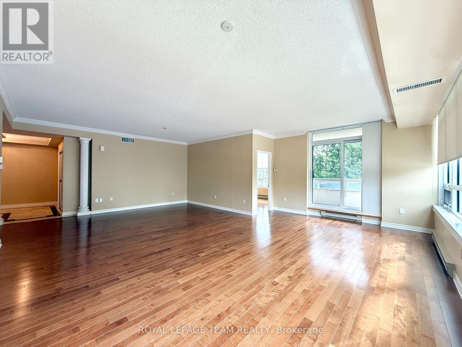 2 Bed, 2 Bath Apartment for Rent in Ottawa – 205 – 1480 RIVERSIDE DRIVE, Ottawa – MLS# X13649004 - Image 6