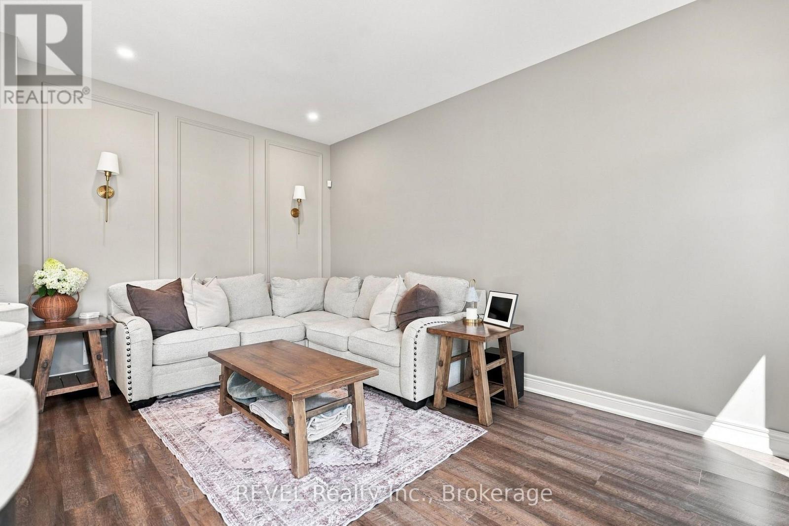 136 ACACIA ROAD - Image 12