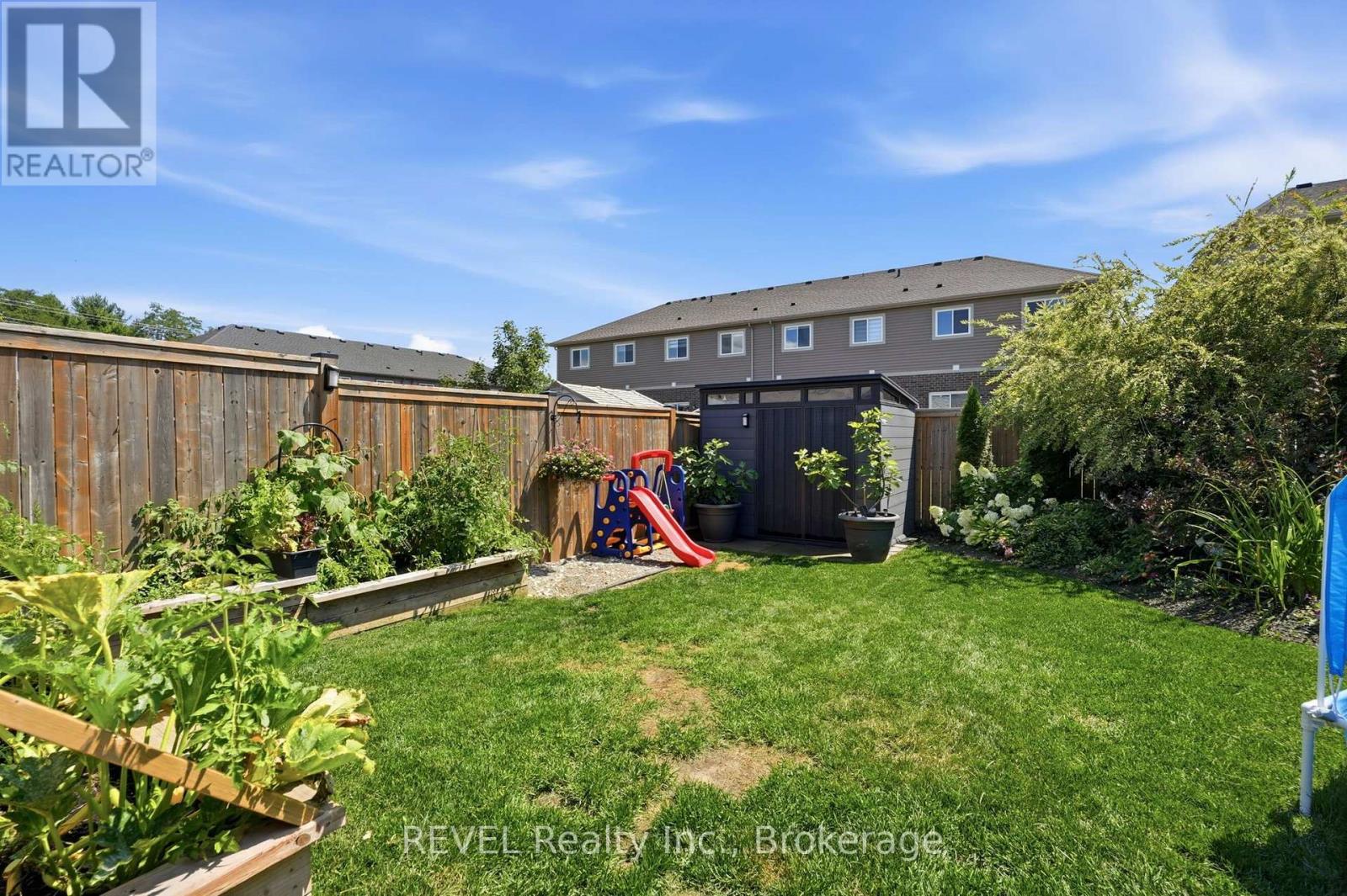 136 ACACIA ROAD - Image 30