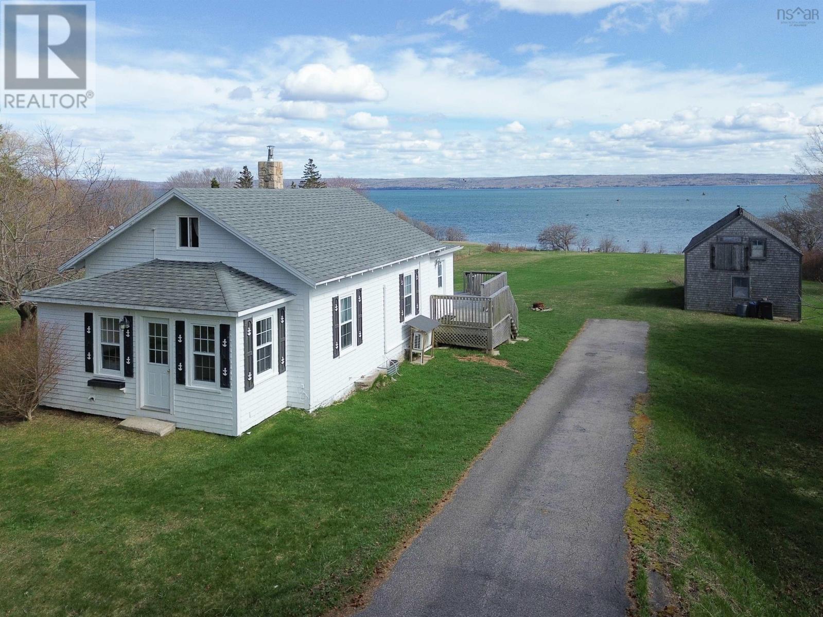 1692 Granville Road - 37