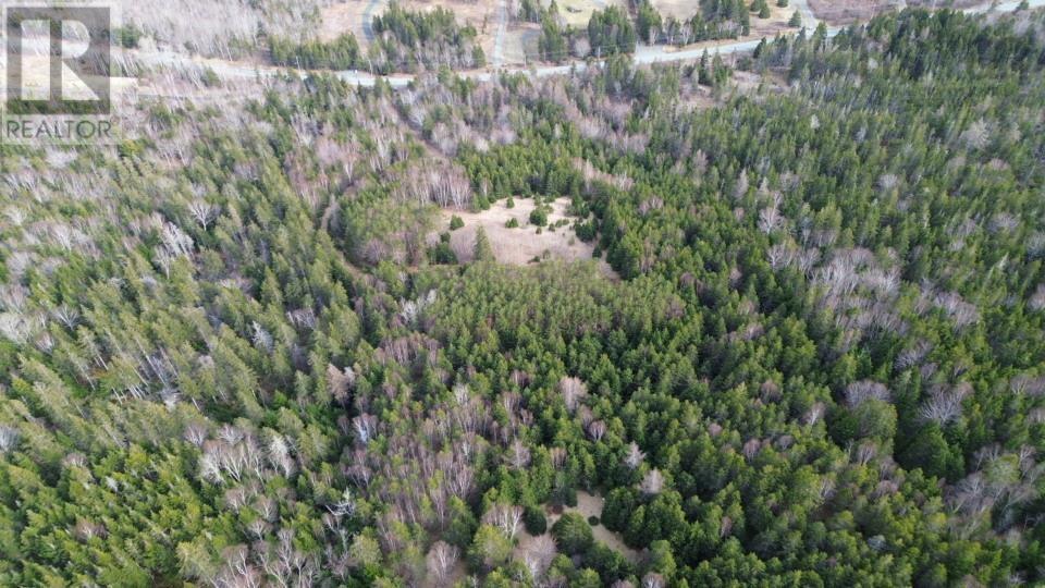Property 4 of 17 of Eskasoni Road